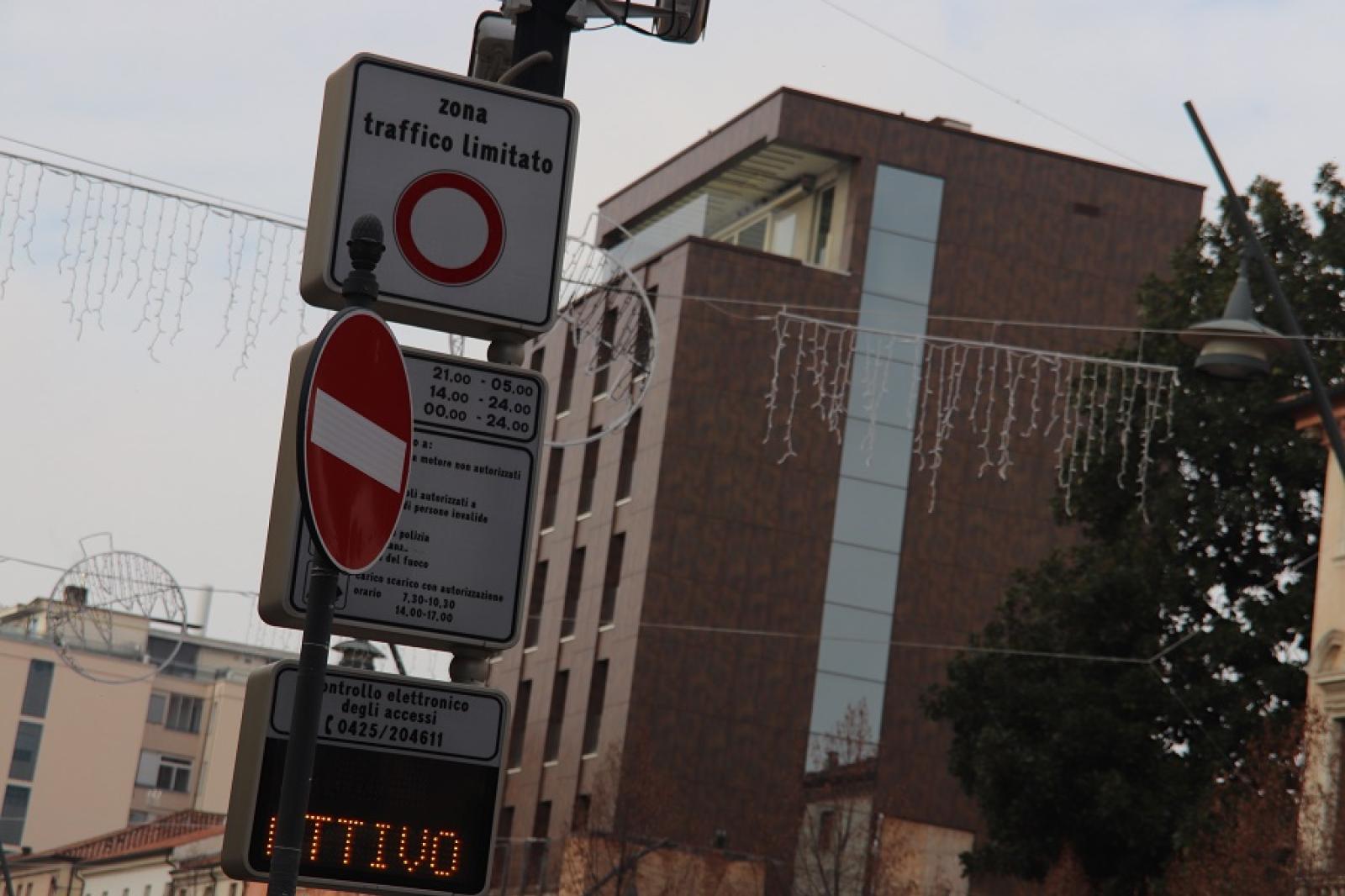 "Il problema del commercio non &egrave; Corso aperto - Corso chiuso"