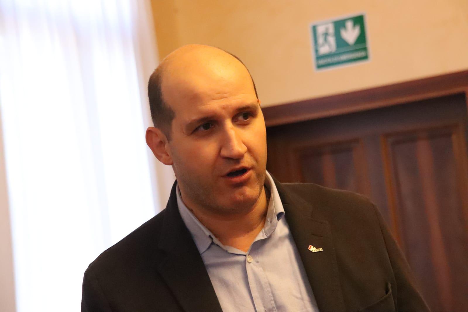 "In campagna elettorale il sindaco prometteva di cacciare il direttore del Csa, e adesso..."