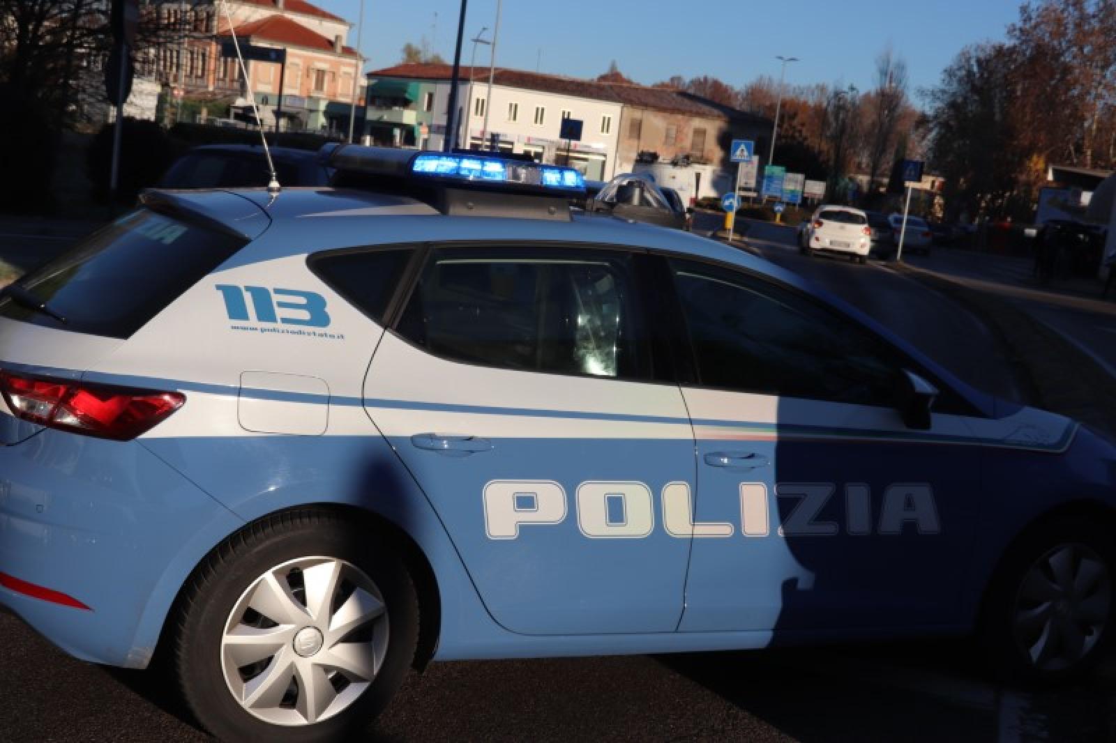 incidente ponte marabin ciclista investita polizia locale auto bici (7)
