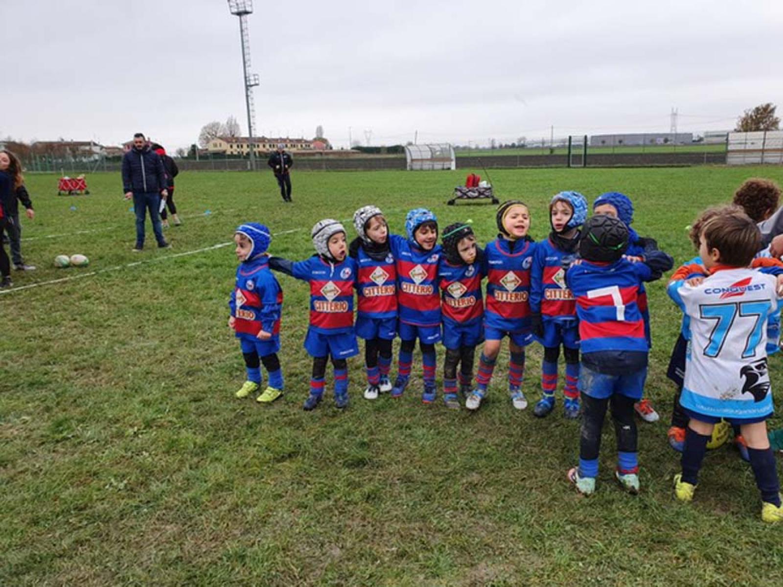 Monti rugby rovigo junior 69114EBF-4E91-4F9B-9A88-6B2C87EB6D56