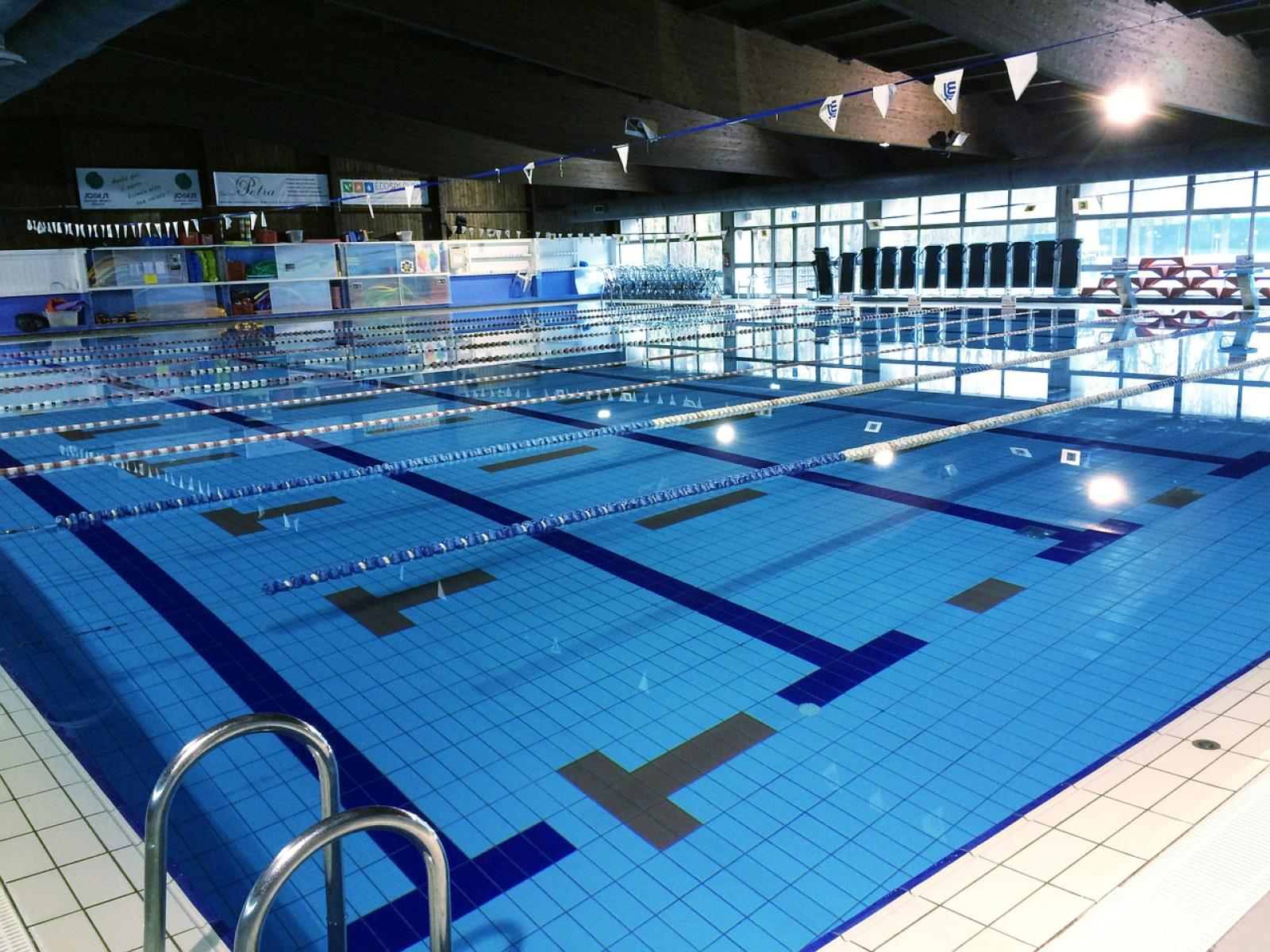 Piscina, passo avanti verso la riapertura