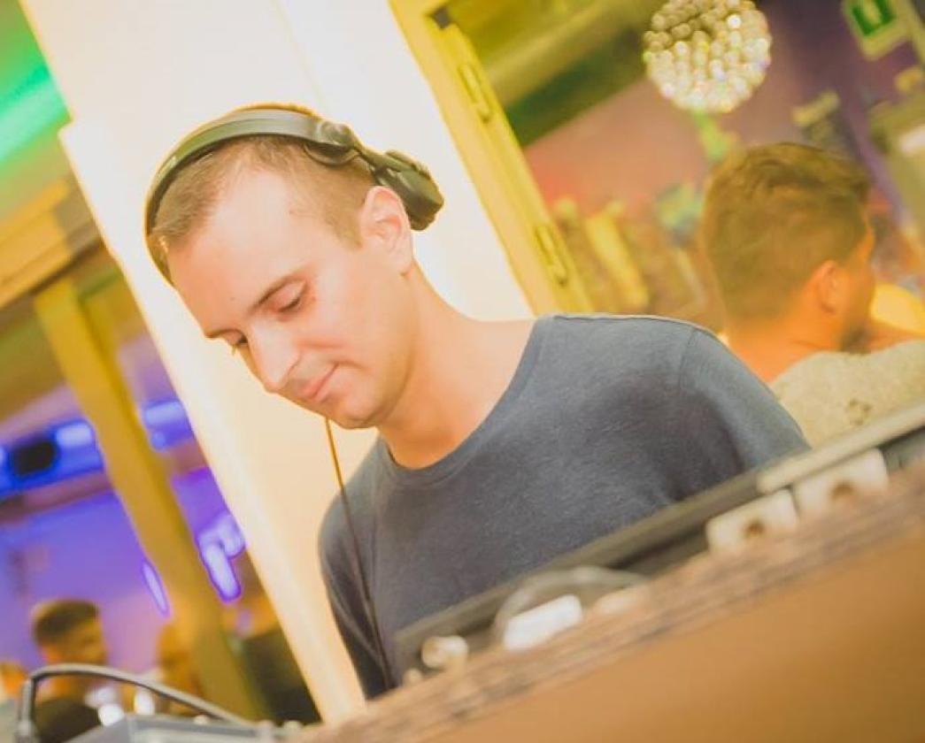 Mauro Alpha DJ