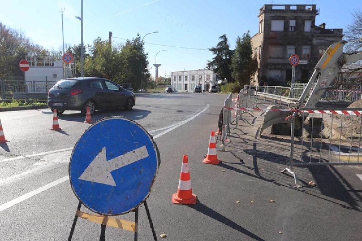 Via Petrarca Buca 1