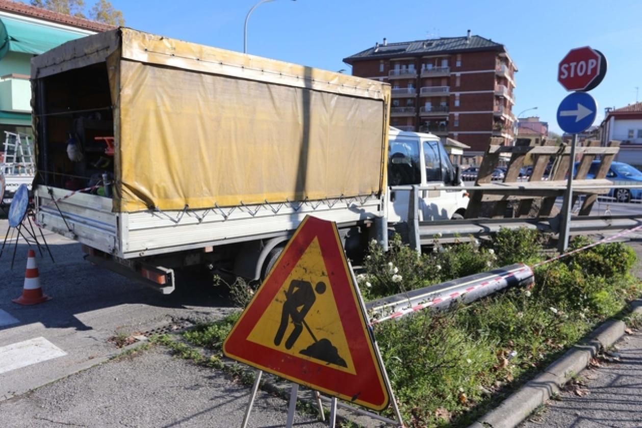 Via Petrarca Buca
