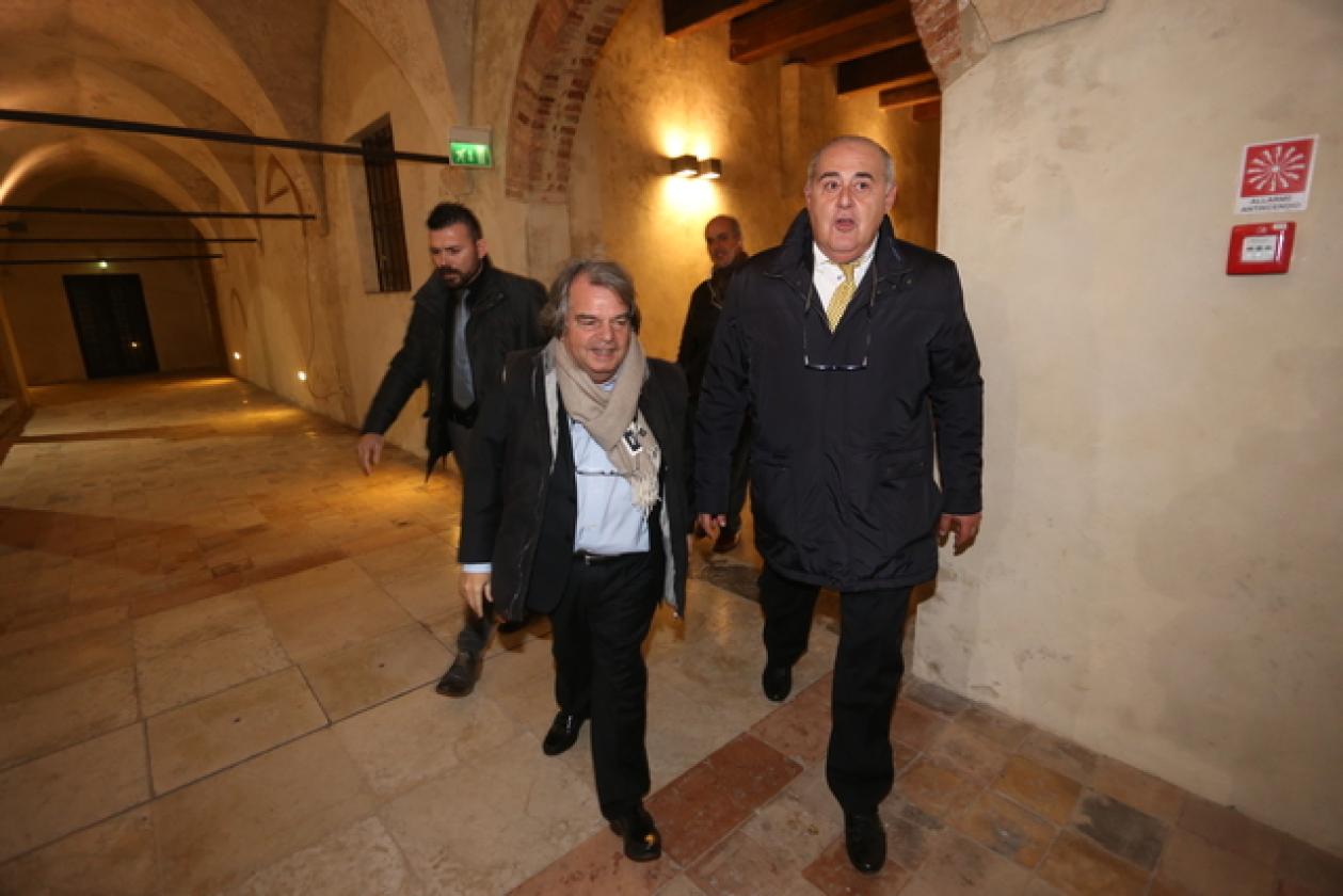 Brunetta (9)