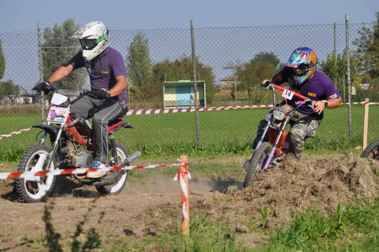 Altri due componenti durante il campionato provinc