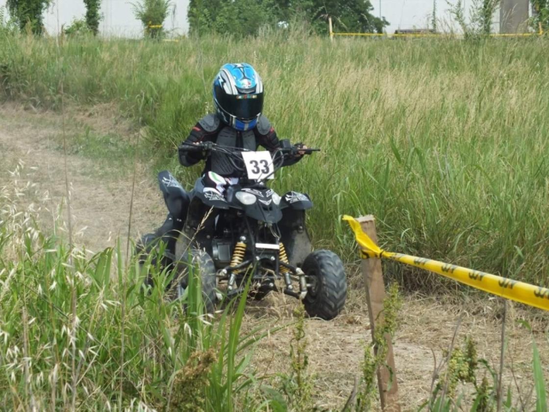 Nicola Stocco 6 anni con il suo quad