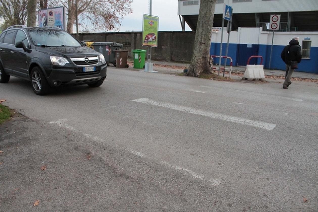 Vle Tre Martiri Striscie Pedonali 4
