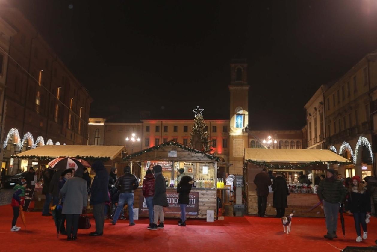 Casette di Natale Piazza 13