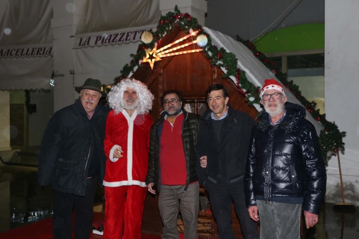 Piazza Annonaria Casa di Babbo Natale 6