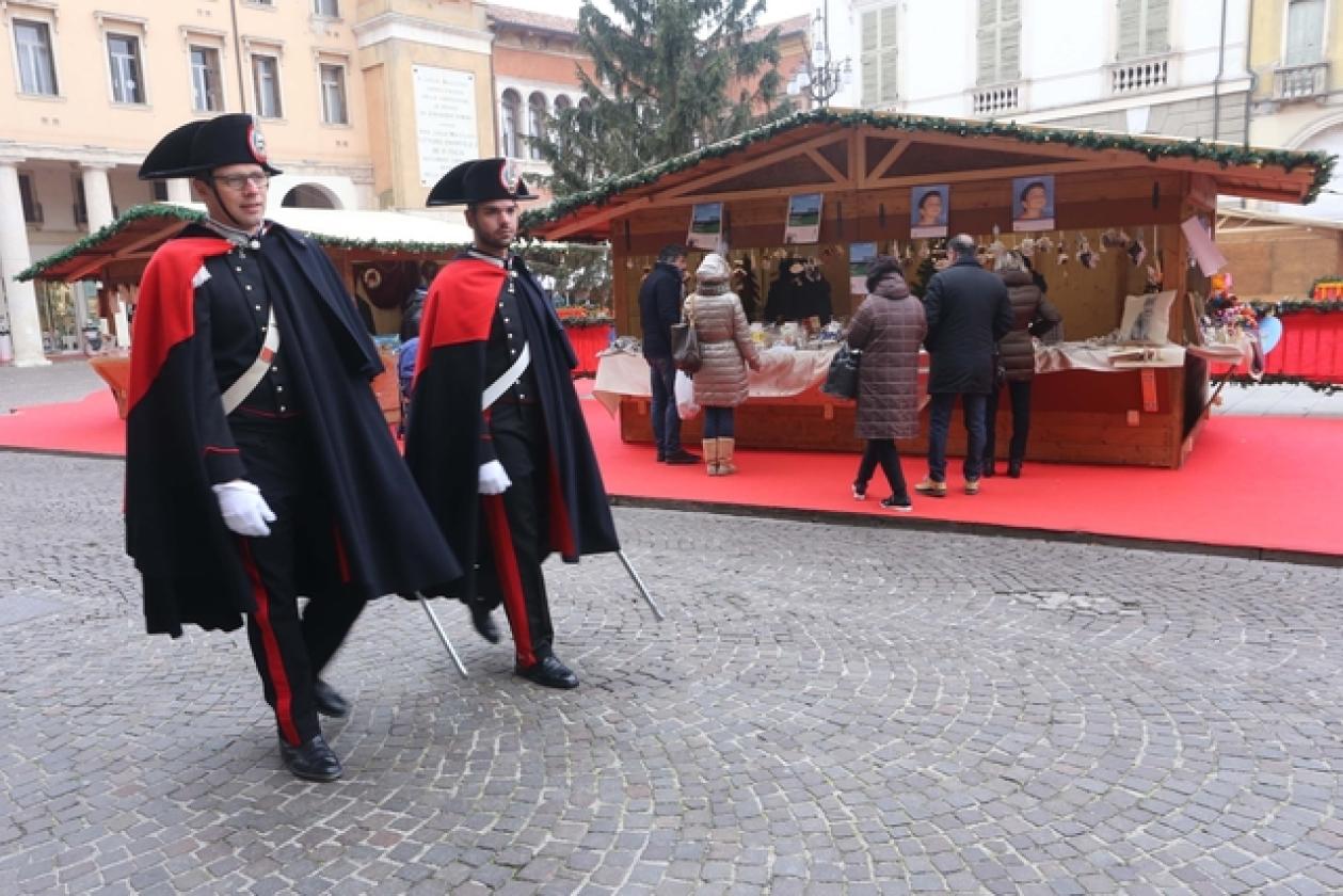 Mercatini Piazza Vittorio 2