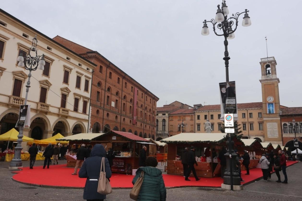Mercatini Piazza Vittorio 5