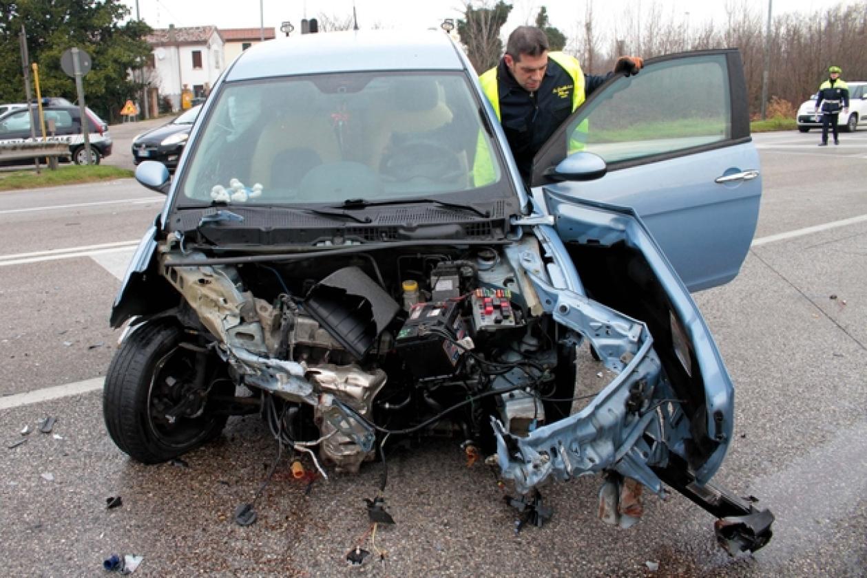 Incidente Tangenziale 12