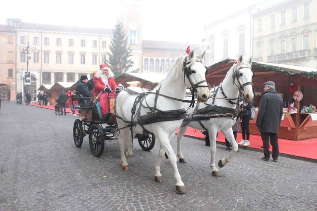 Piazza Vittorio Natale 1