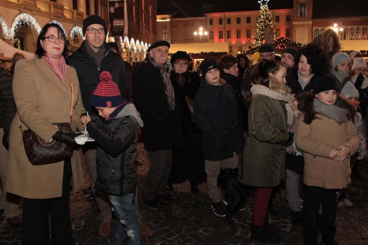 Piazza Vittorio 24