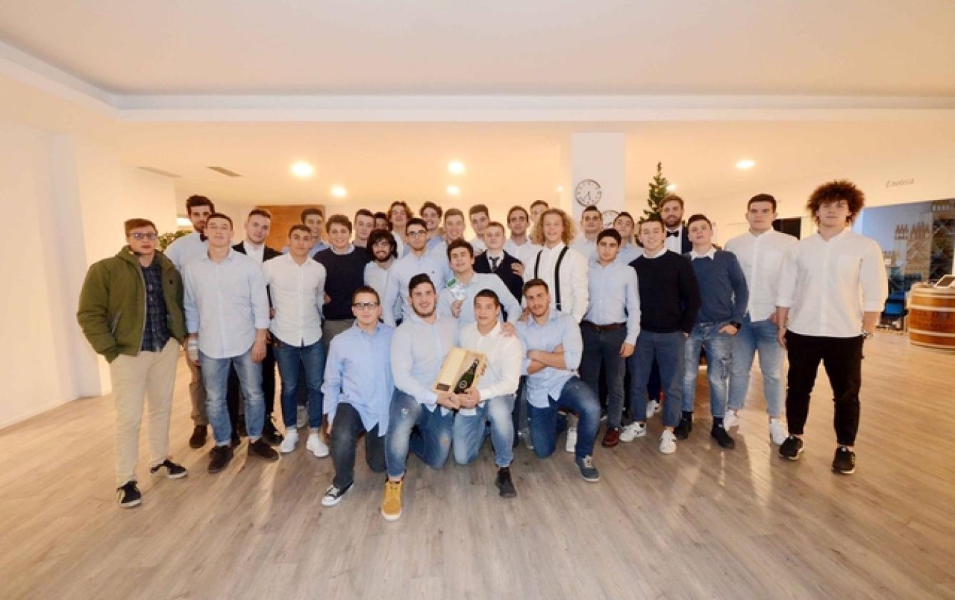 Rugby Cena 19