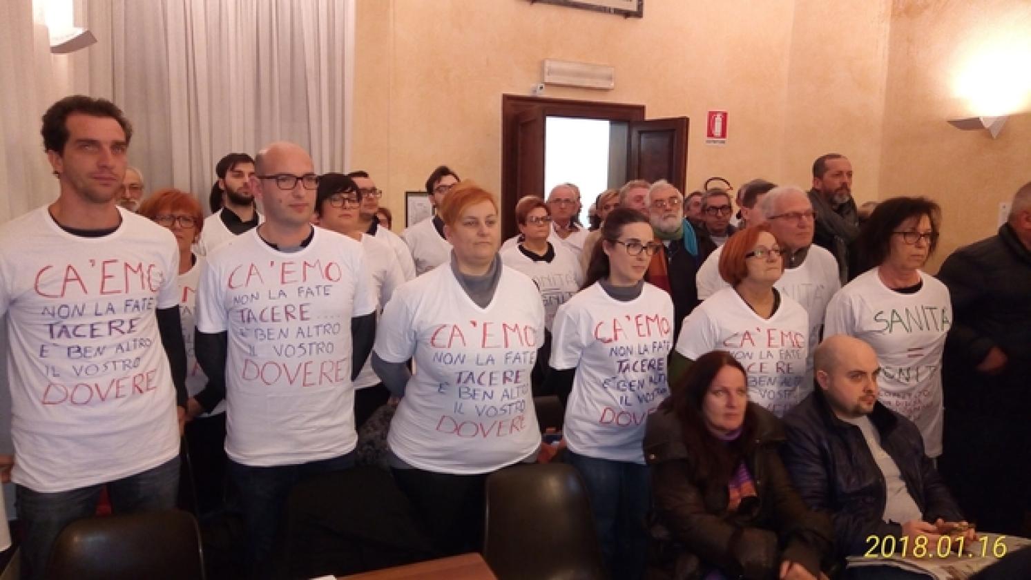 Protesta del comitato ca emo nostra