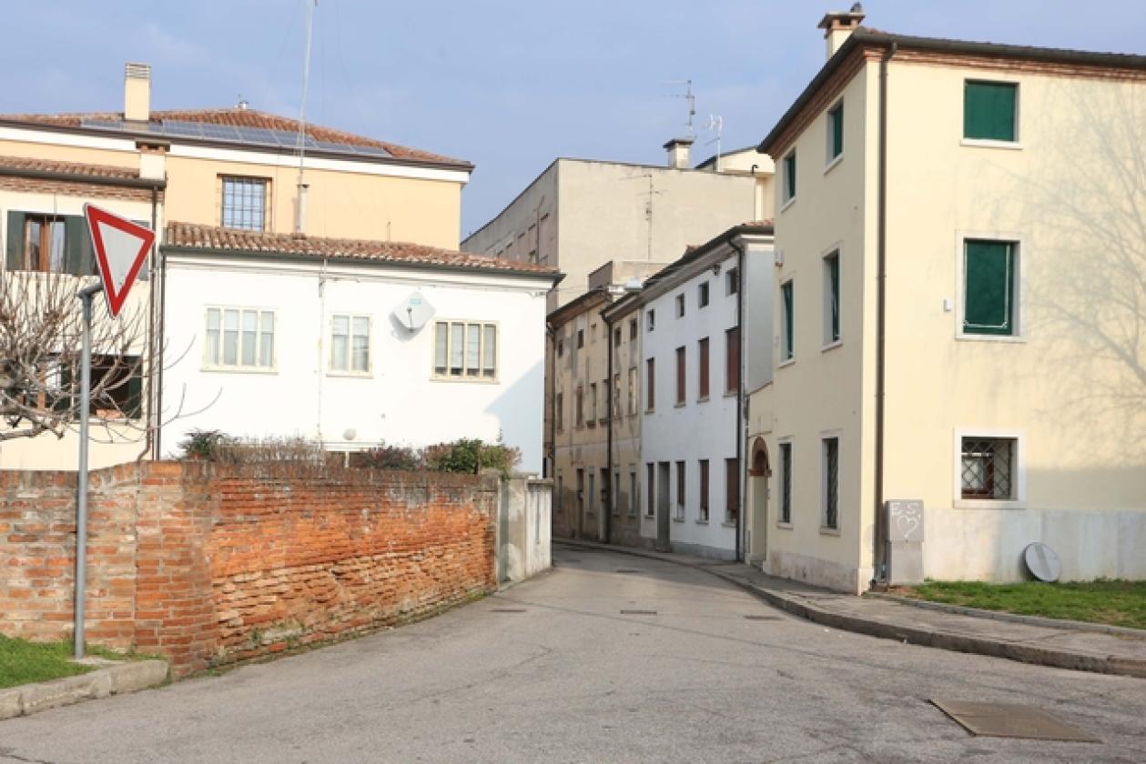 Via Bortoloni 2