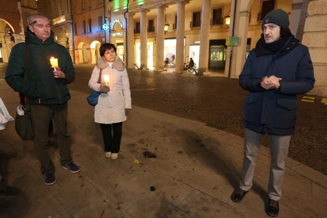 Fiaccolata Giulio Regeni Piazza Vittorio 5