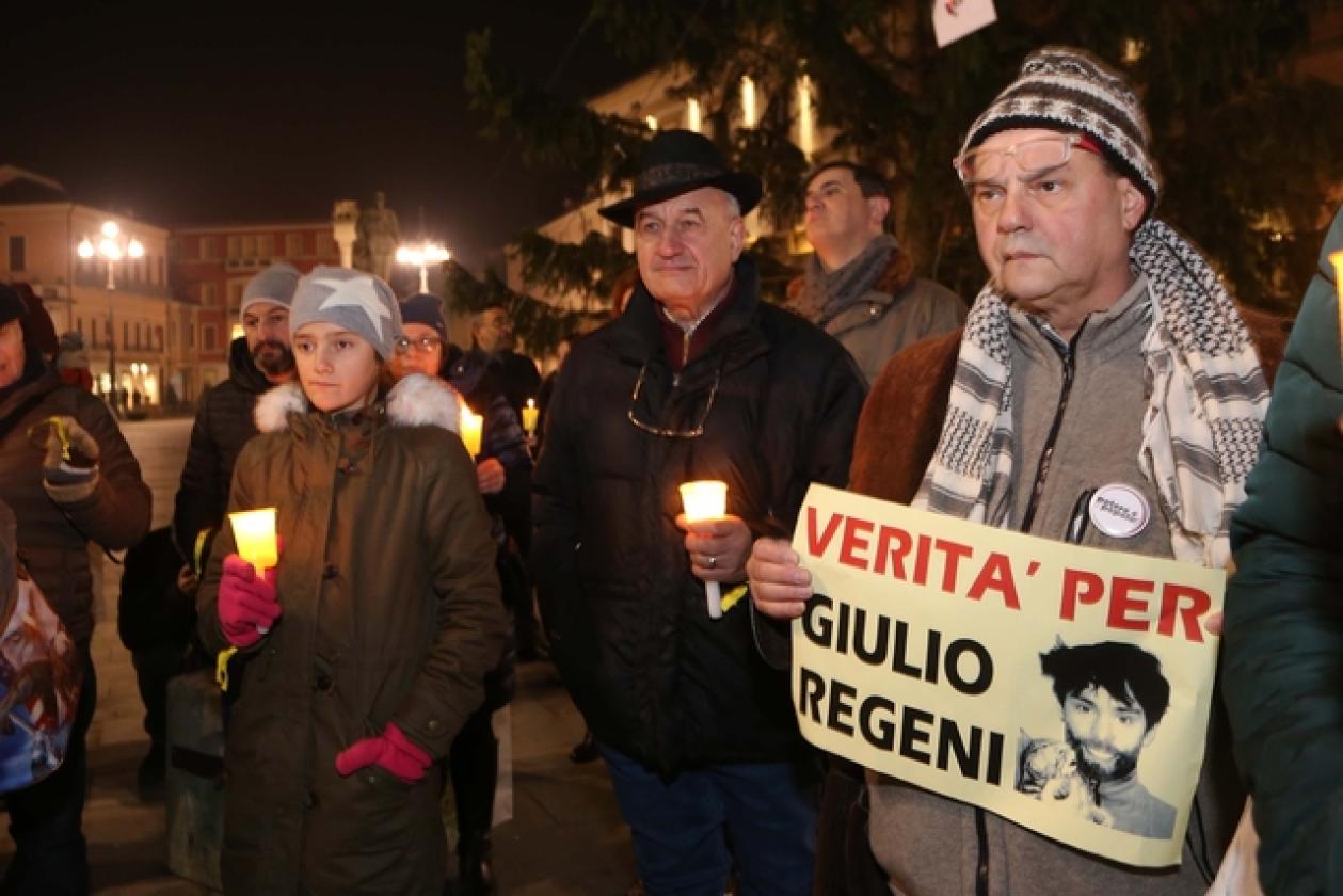 Fiaccolata Giulio Regeni Piazza Vittorio 6