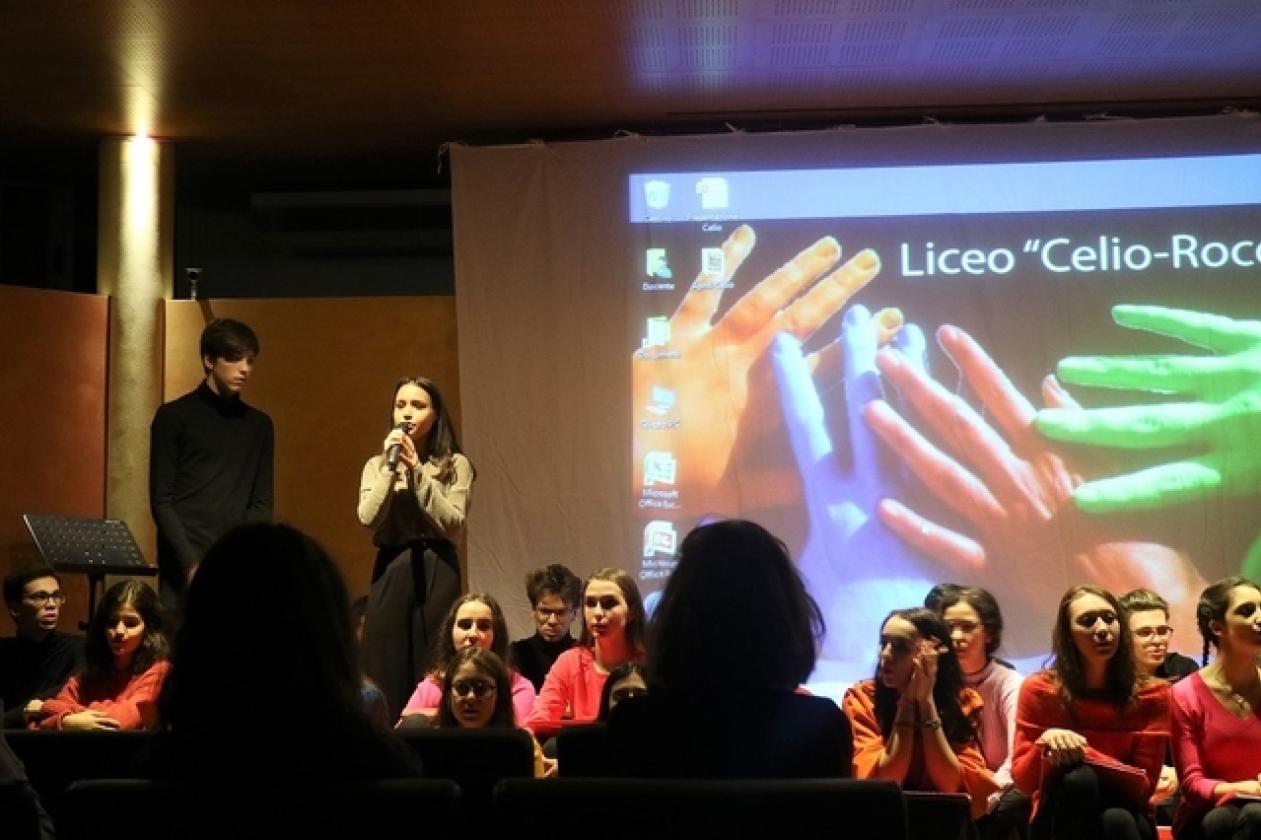 Spettacolo liceo Celio (1)