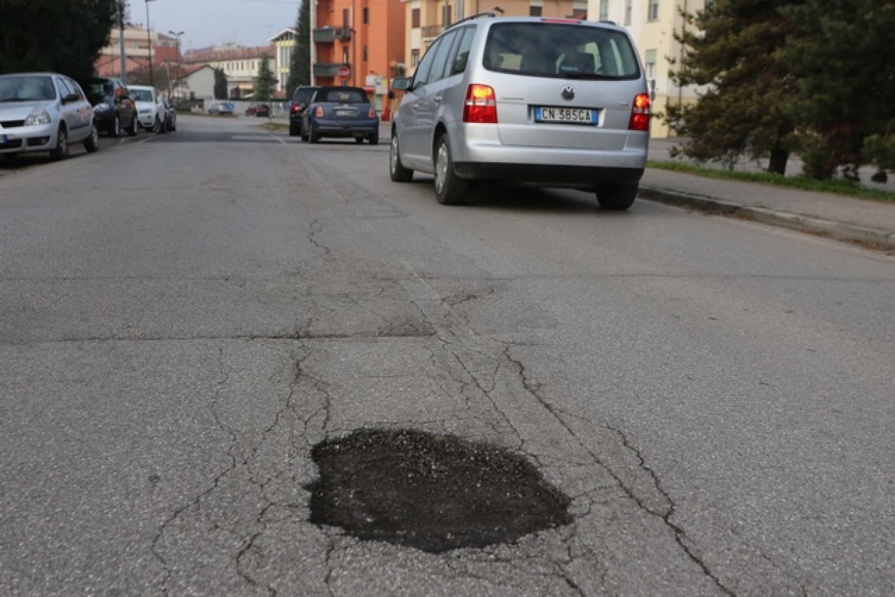 Vlia Martiri Belfiore Buche 2