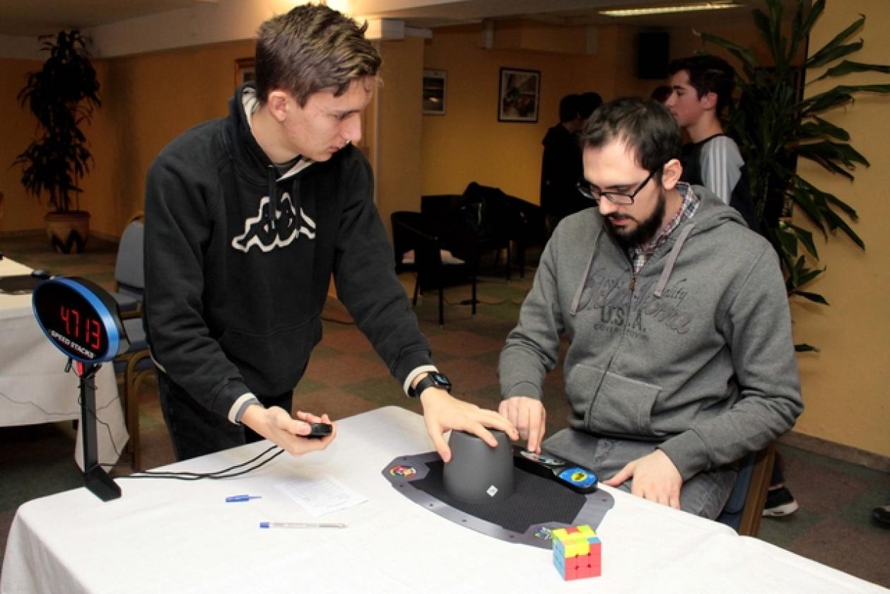 Cubo di Rubik Hotel Cristallo 13