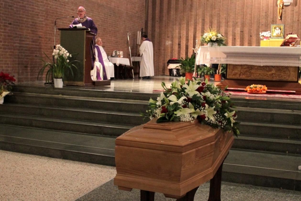 Ennio Raimondi funerale Commenda 17