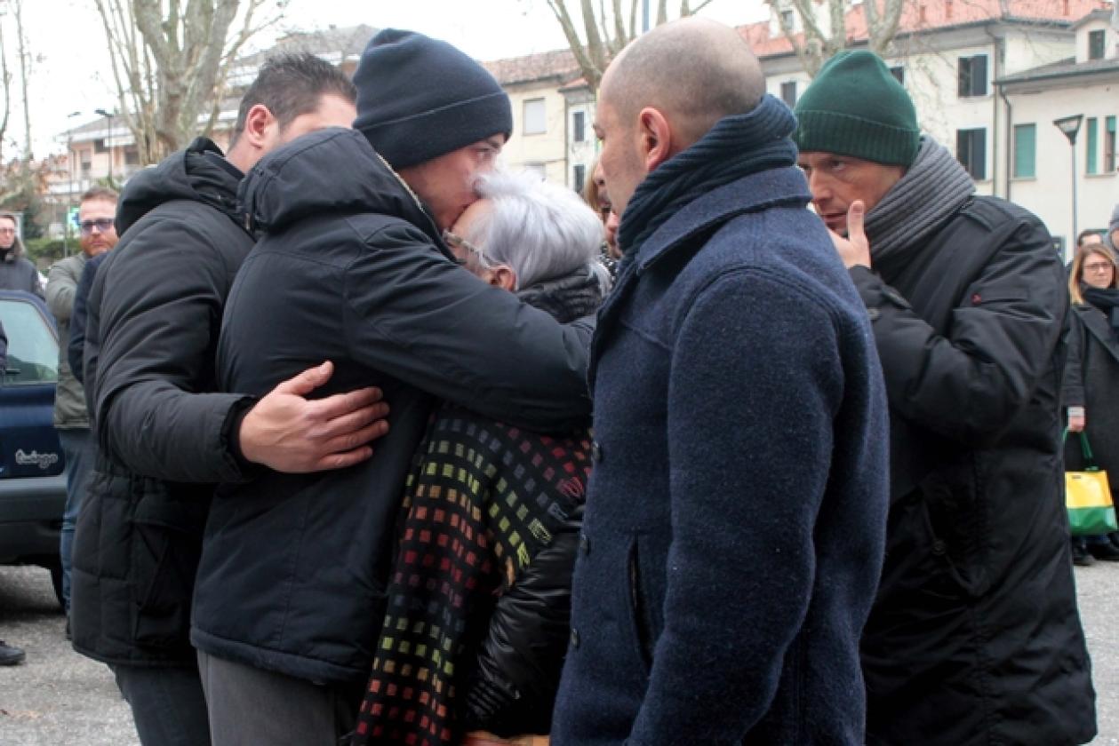 Silvia Vanin funerale San Bortolo 14