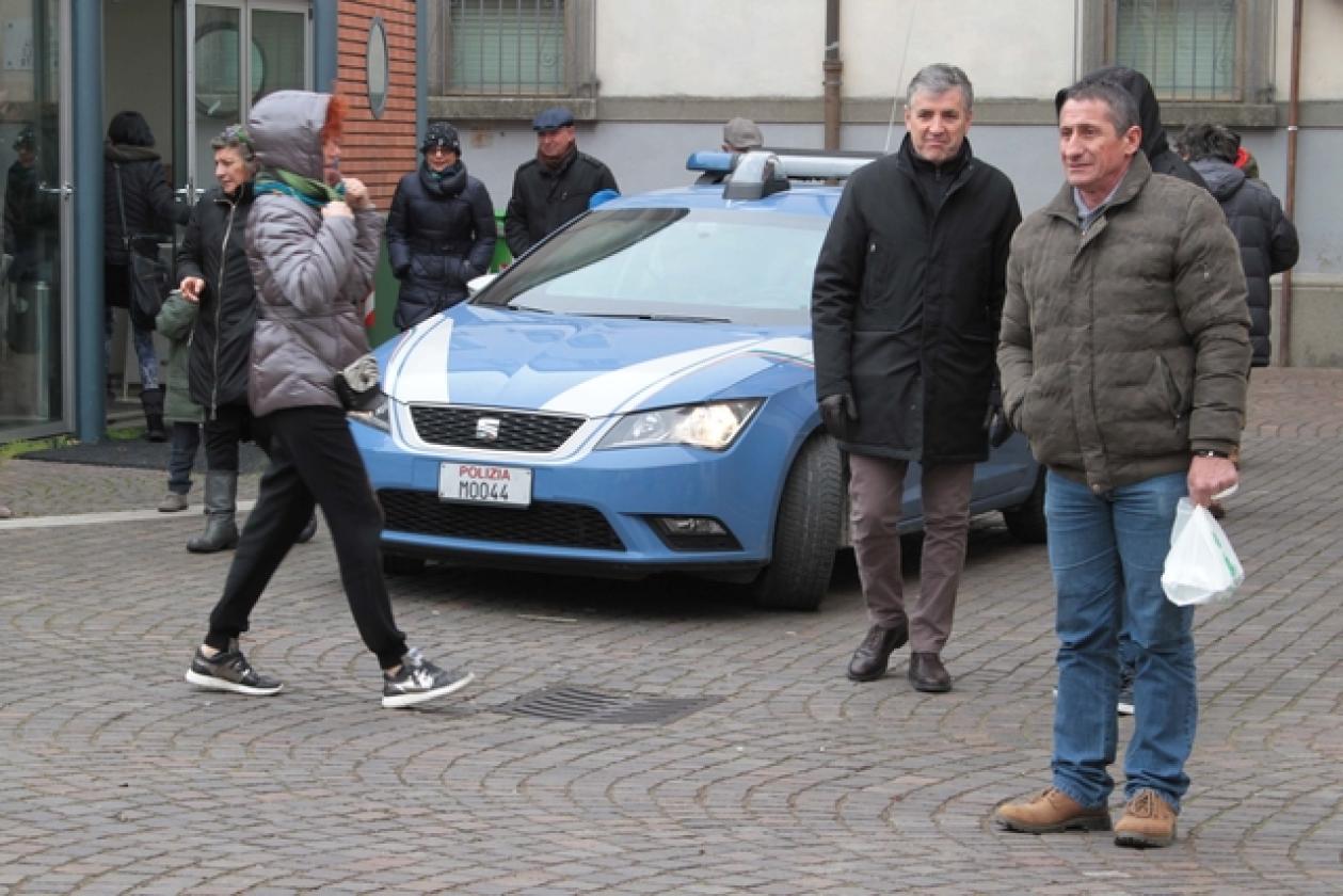Piazza Roma Vigili del Fuoco Albero 11