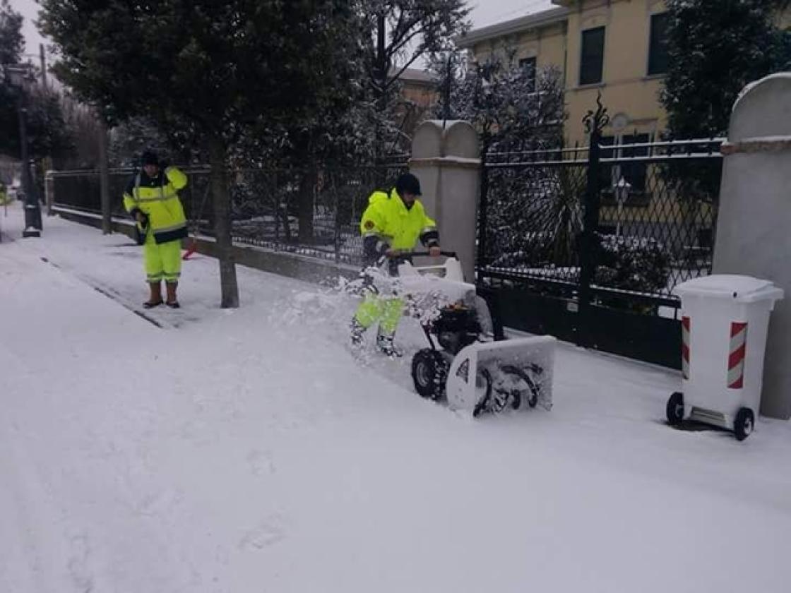LORE NEVE 2