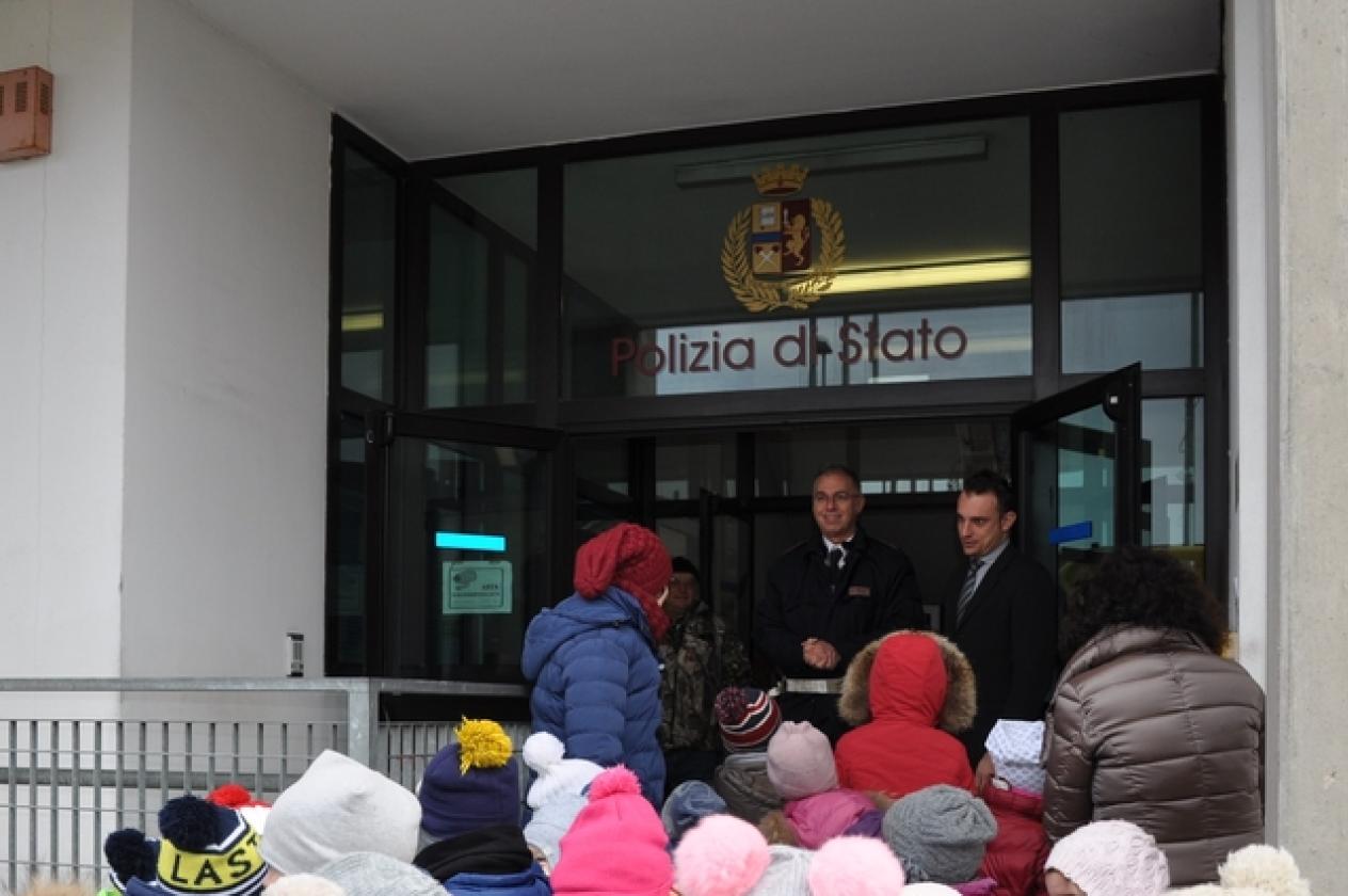ANDREOLI Alcuni momenti della visita in commissari