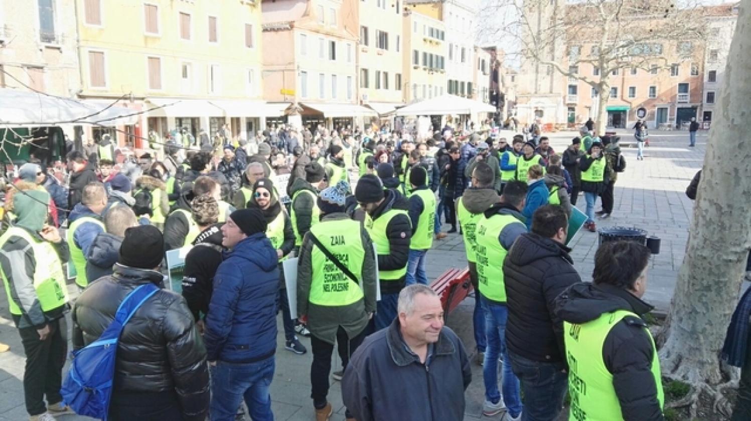 protesta pescatori a venezia 1 (3)