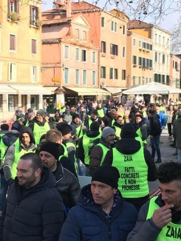 Protesta pescatori venezia 10  (3)