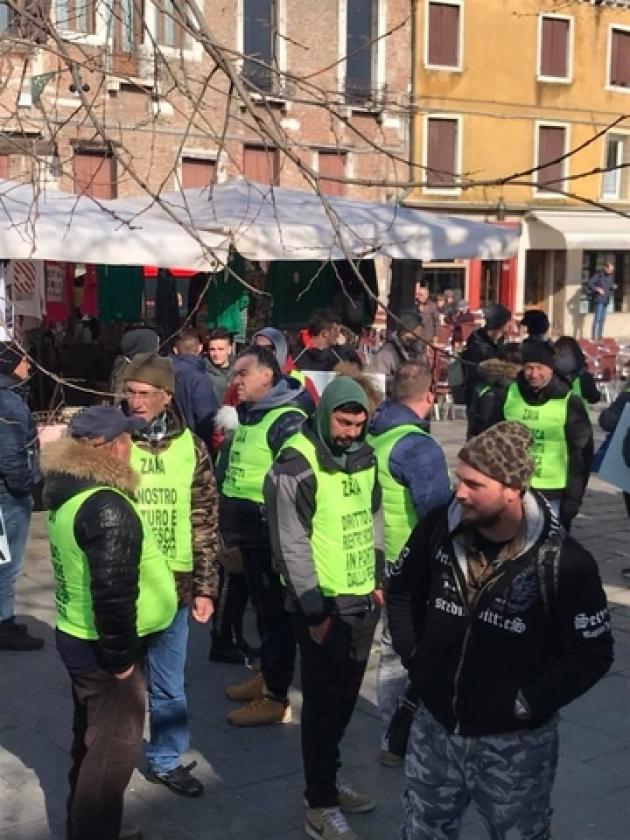 Protesta pescatori venezia 10  (5)