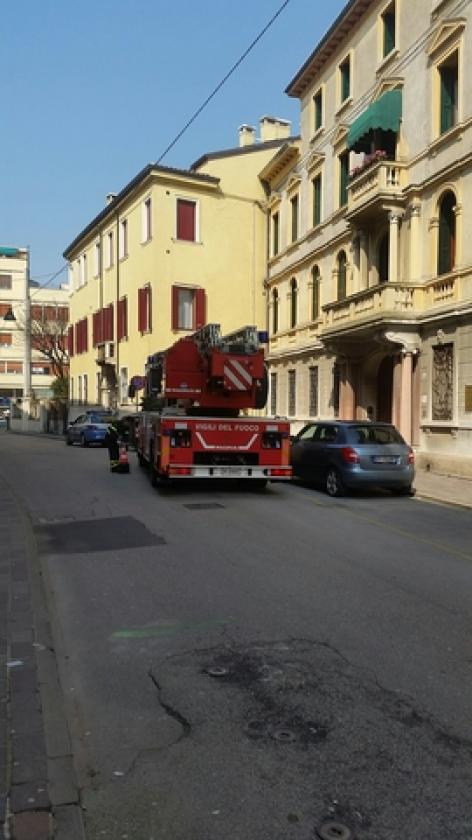 Via Celio pompieri (1)