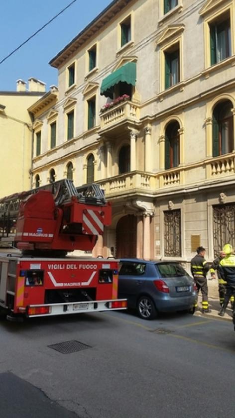 Via Celio pompieri (6)