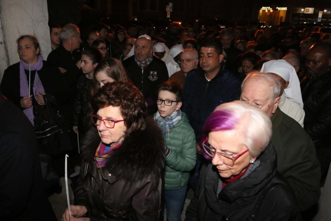Pasqua Messa Vescovo Pierantonio Pavanello Duomo 1