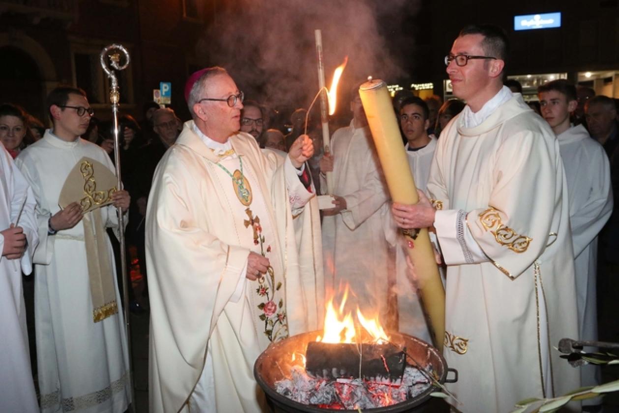 Pasqua Messa Vescovo Pierantonio Pavanello Duomo 8