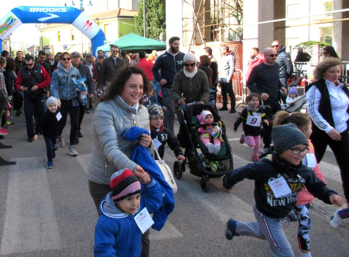 Partono i piccoli delle scuole