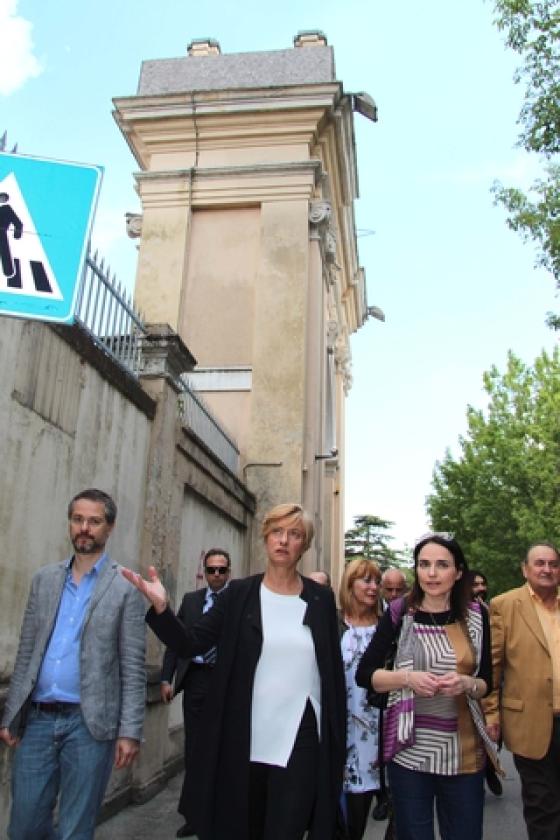 Roberta Pinotti Ministro della Difesa & Nadia Rome