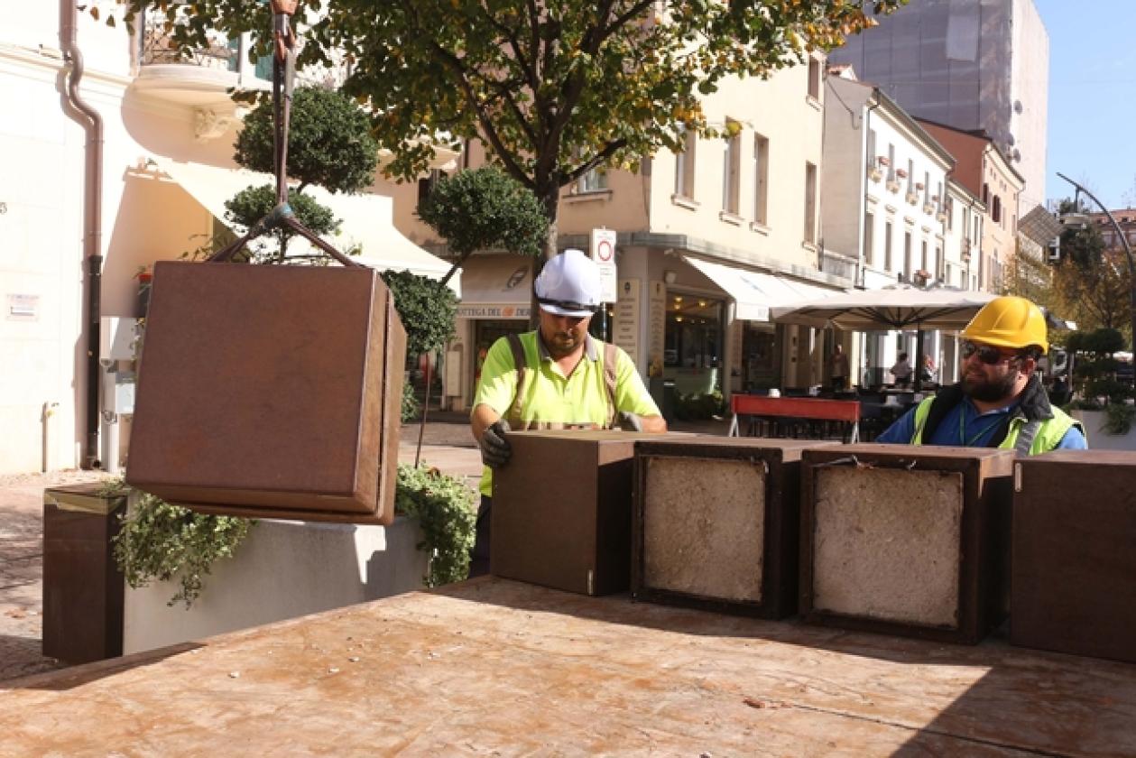 Cubi Corso del Popolo