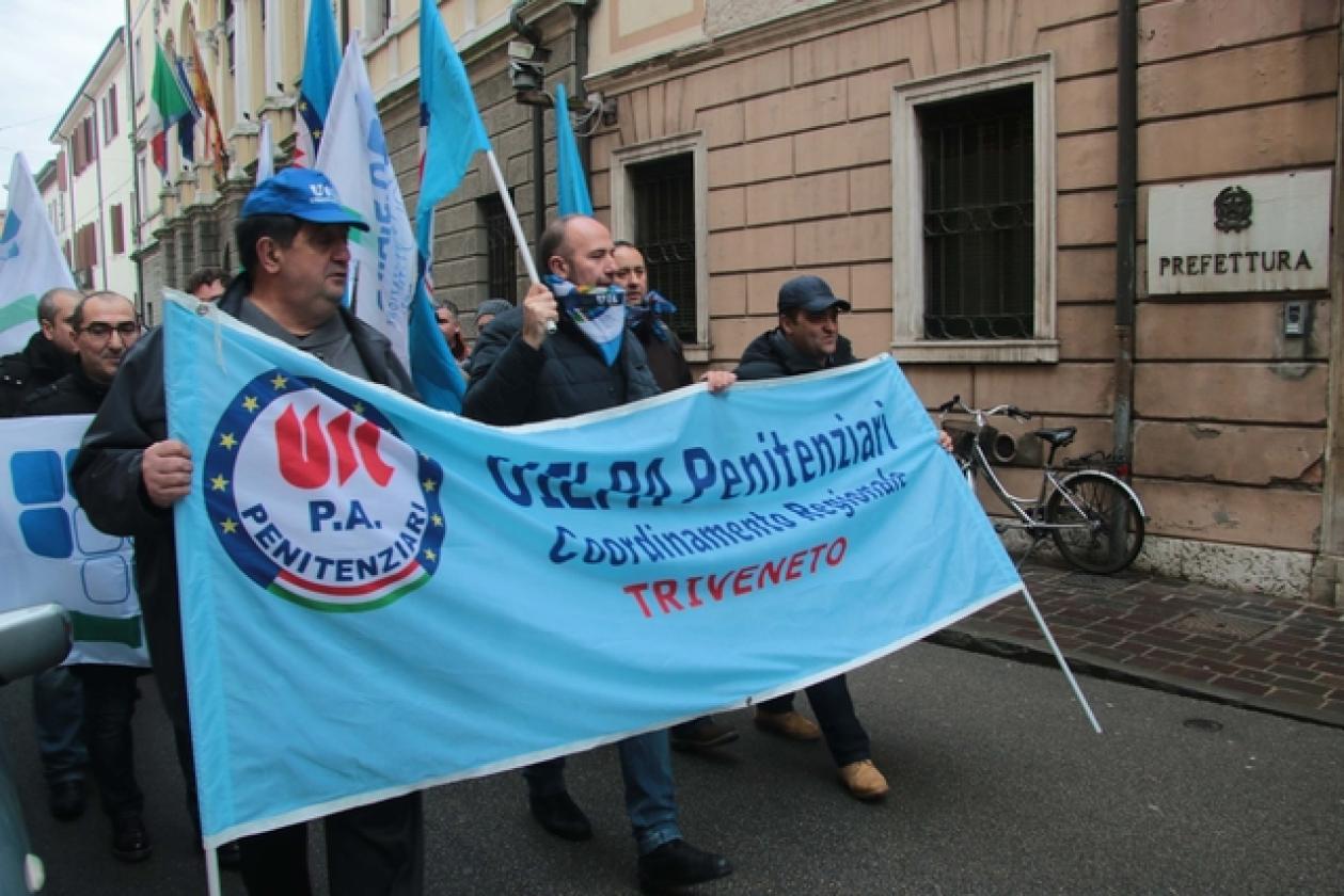 Polizia Penitenziaria protesta 2