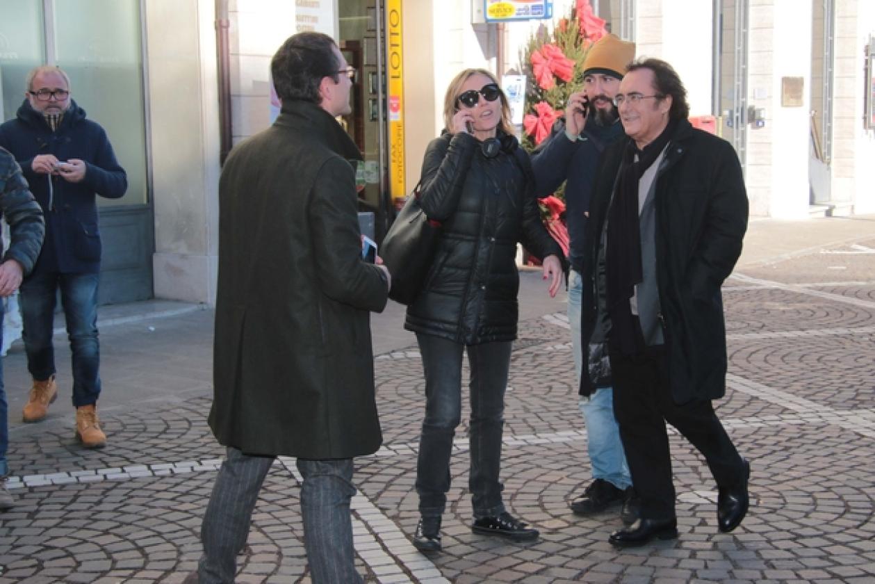 Albano & Romina Power Piazza 12