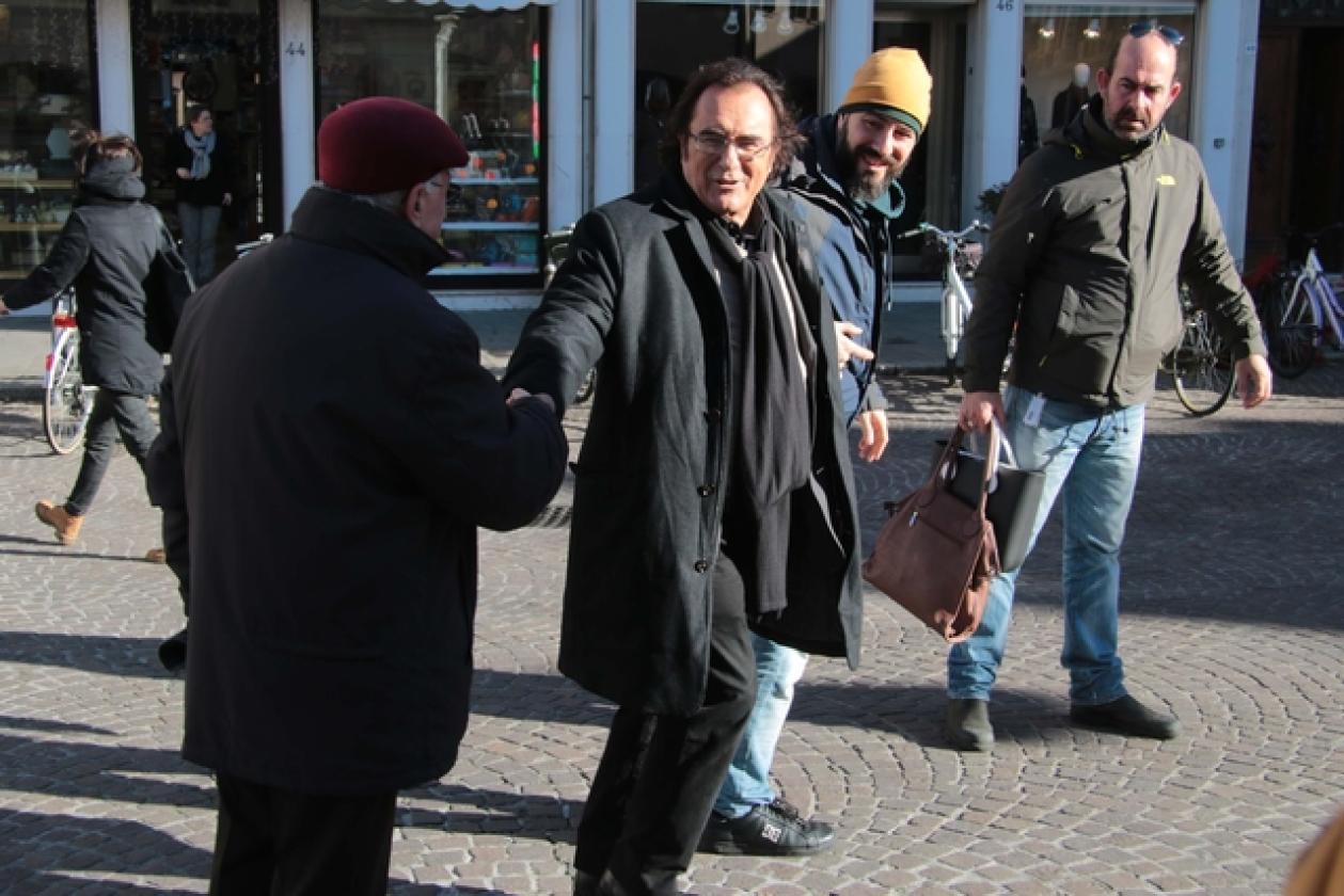 Albano & Romina Power Piazza 16