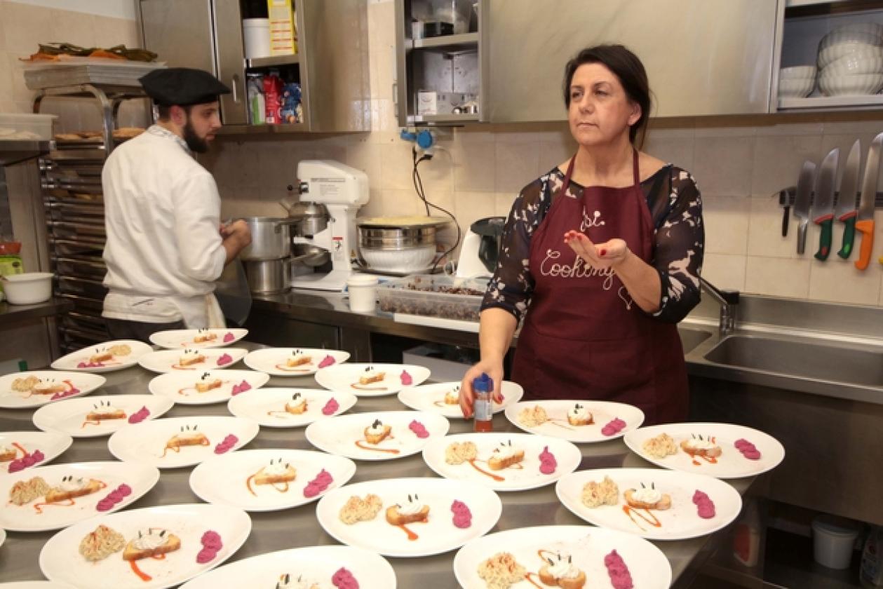 Isi Cooking 01
