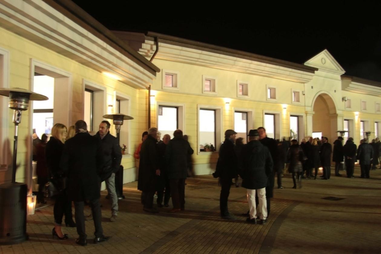 Outlet Occhiobello 23