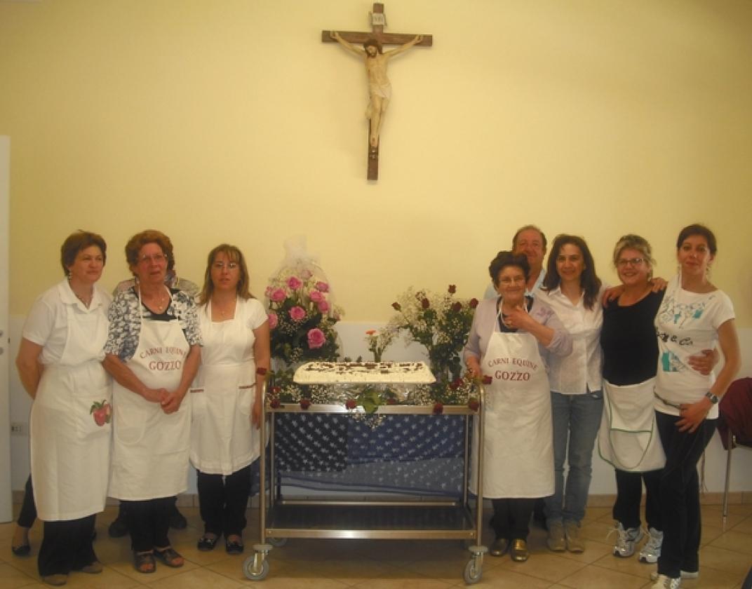 CA EMO Alcune volontarie del paese