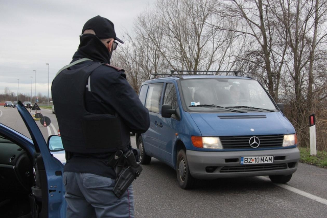 Polizia  posti di blocco 11