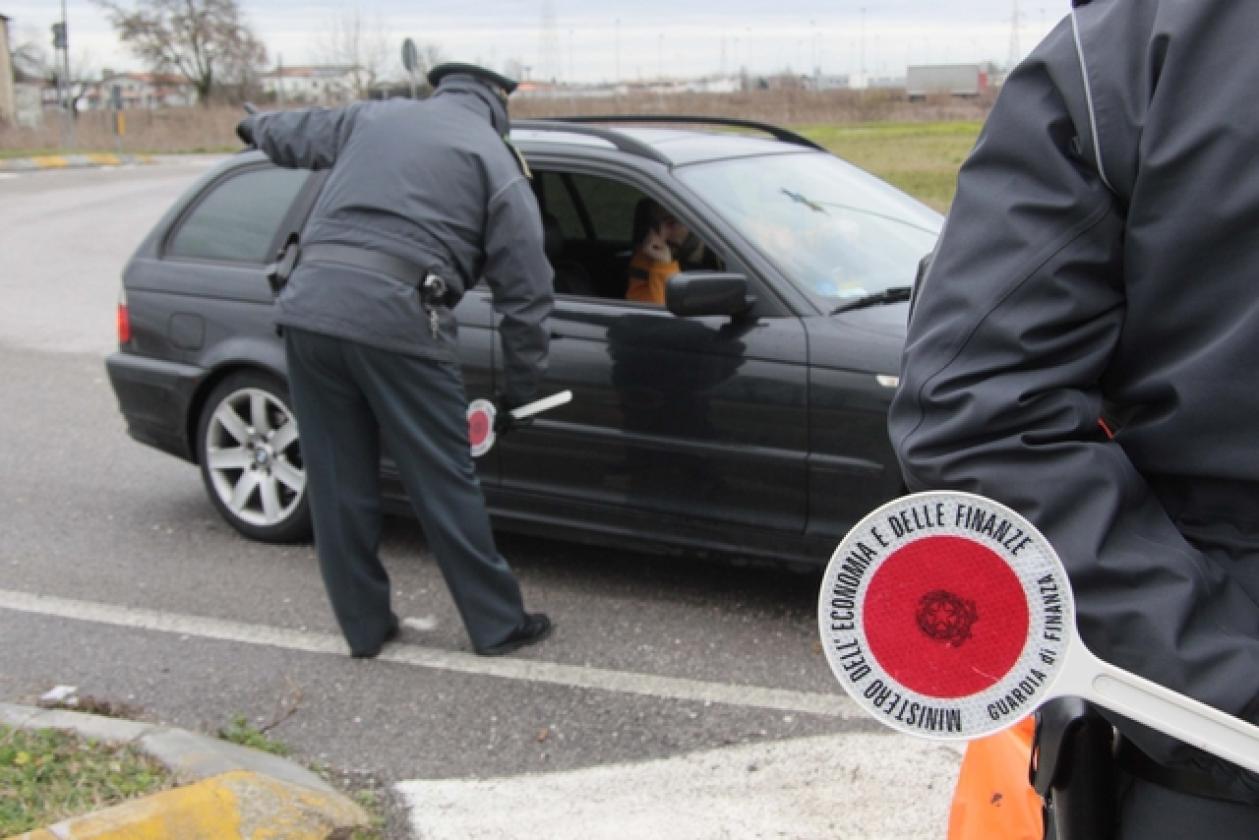 Guardia di Finanza posti di blocco 1